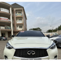 Infiniti Q30 2018 White