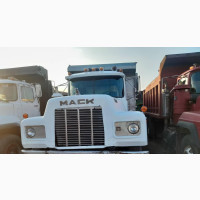 Tipper Mack R Model