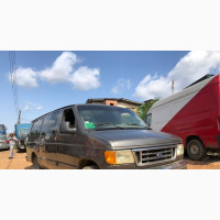Ford E350 2003 Green