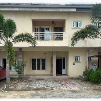 2bdrm Townhouse / Terrace in Lekki Gardens for rent
