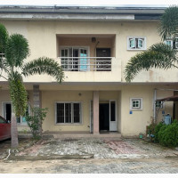 2bdrm Townhouse / Terrace in Lekki Gardens for rent