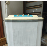 Hisense Washing Machine - Neatly Used