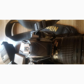 Nikon D3300 + 55mm Lens, Flashlight 2 Batteries - Excellent Condition
