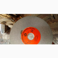 Brand New 8 Carborundum Grinding Wheels for Stone Shaping