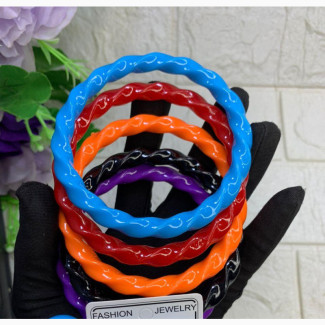 Fashion Jewelry Acrylic Bangles Set for Women - Brand New