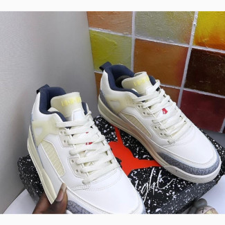 Jordan Spizike Low Sneakers