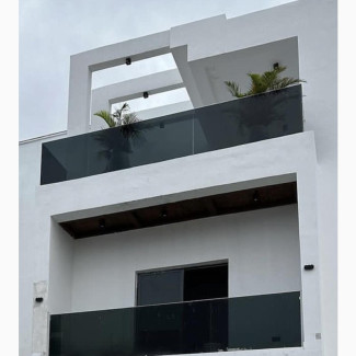 Frameless Glass Balustrade with 10mm Grey Glass