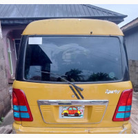 Toyota Voxy 2005 Yellow