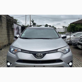 Toyota RAV4 LE AWD (2.5L 4cyl 6A) 2013 Silver