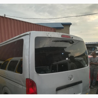 Toyota Grand HiAce 2010 Black