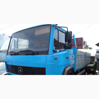 Mercedes Truck Pickup 15 Feet