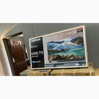 Luxery Samsung 65 Inches Smart Frameless TV