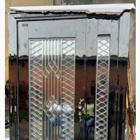 4ft Black Steel Glass