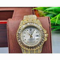 Stylish Rolex Iced Unisex Wristwatch