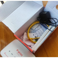 Airtel Smart Box 4G Mifi with Accessories
