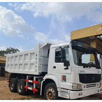 10-Tyre HOWO Truck - White