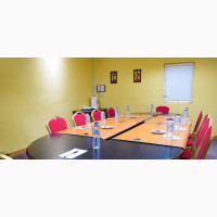Olosunta Hall - Fully Equipped Meeting Room