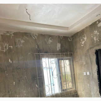 To Let Semi Detached Duplex