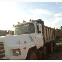 MACK Tipper Truck