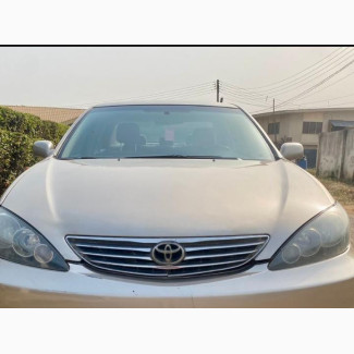 Toyota Camry 2006 Gold