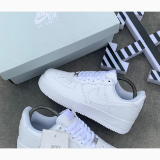 Nike Fully Boxed Sneakers