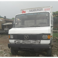 Mercedes Benz Truck 609 Container Body
