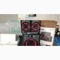 72b, LG Xboom
