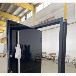 5ft and 6ft Pivot Door