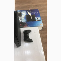 Uk Used Slim Ps4 Console + 1 Controller and Accessories