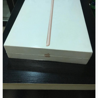 New Apple iPad 9.7 32 GB White