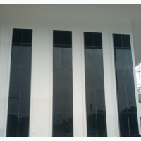 Aluminum Curtain Wall With Black Glass - Brand New