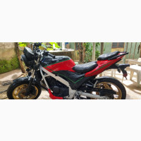 Honda VT 2000 Red