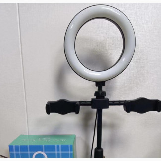 Ringlight With 2phone Holders