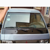 Mitsubishi L300 2002 Blue