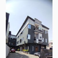 1 Bedroom Flat in Bera Estate, Chevron for Rent
