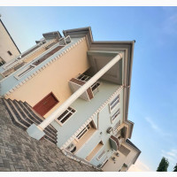 4bdrm Duplex in Kolapo Ishola Gra, Akobo for rent