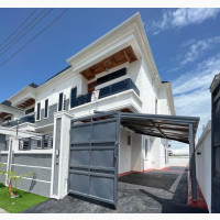 4bdrm Duplex in Ologolo, Lekki for sale
