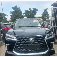 Lexus LX 2015 Gray