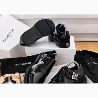Givenchy High Quality Leather Corporate Shoe