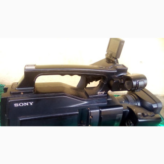 Sony Digital Video Camera Recorder DCR-SD1000E