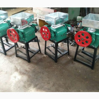 Chicken Pellet Crumbling Machine for Sale