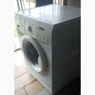 A Very Clean, White LG Washing Machine for Sell