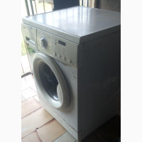 A Very Clean, White LG Washing Machine for Sell