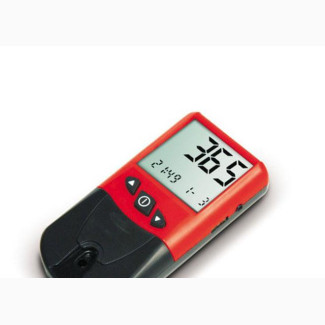 Urit 12 Hemoglobin Meter