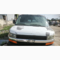 Chevrolet 5500 2005 White