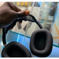 Neatly Used Airpod Max.Pure Original