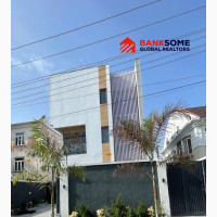 Luxurious 5-Bedroom Detached Duplex in Lekki Phase 1 for Sale