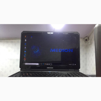 Medion Laptop Core i7 12GB RAM 750GB HDD+SSD