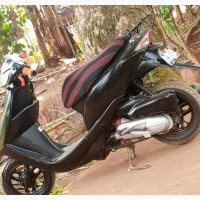 Honda Dio 2017 Black Scooter - Used