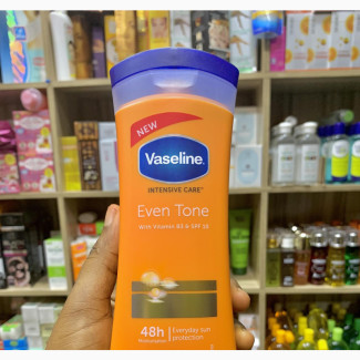 Vaseline Even Tone Lotion